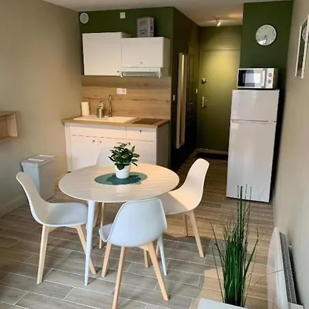 Cote Et Apartment *